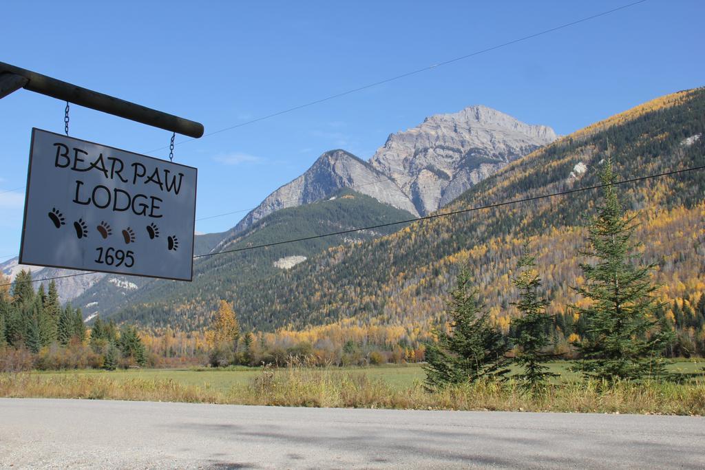 Bear Paw Lodge Голден Екстер'єр фото